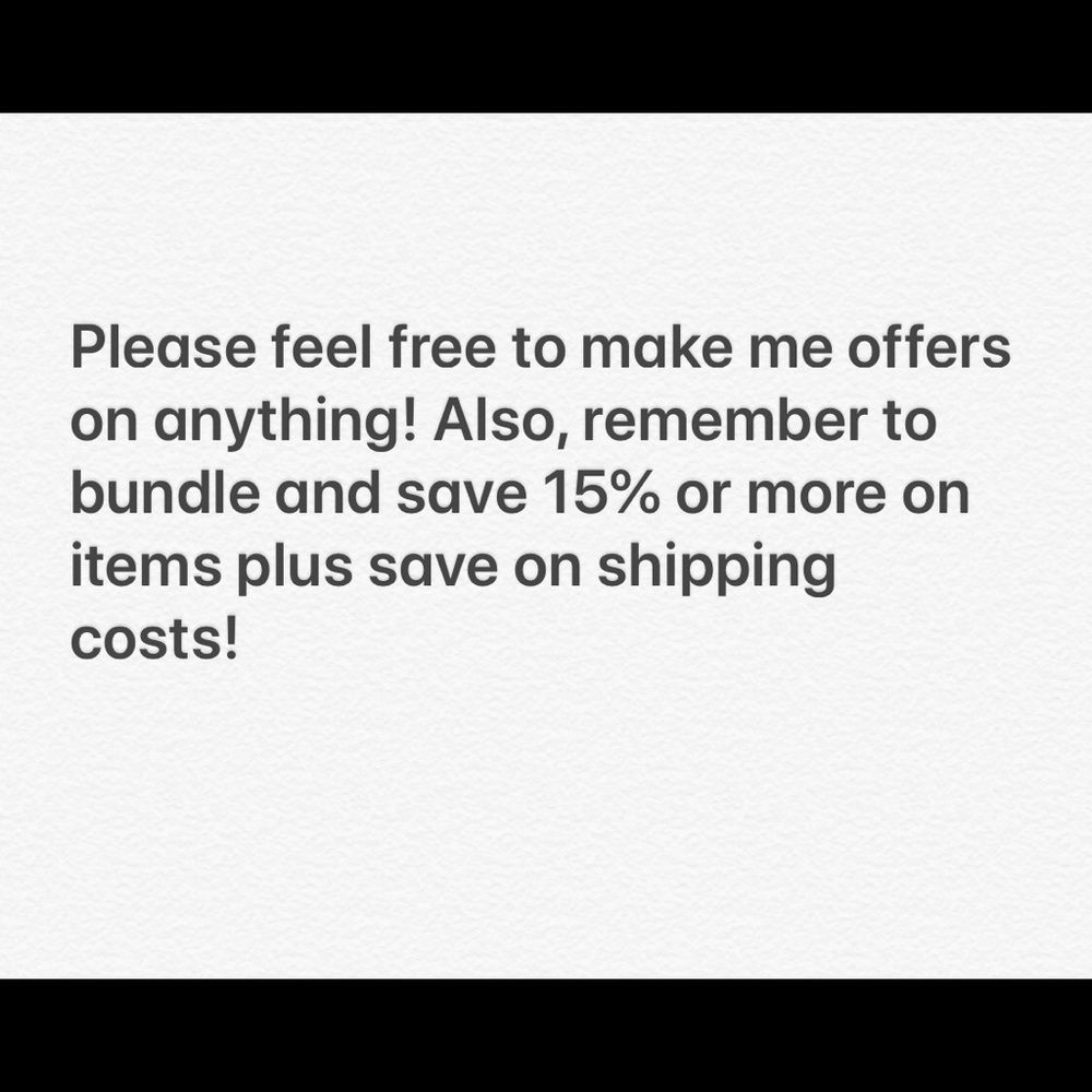 Make me offers! Bundle and save! ❤️🧡💛💚💙💜🖤